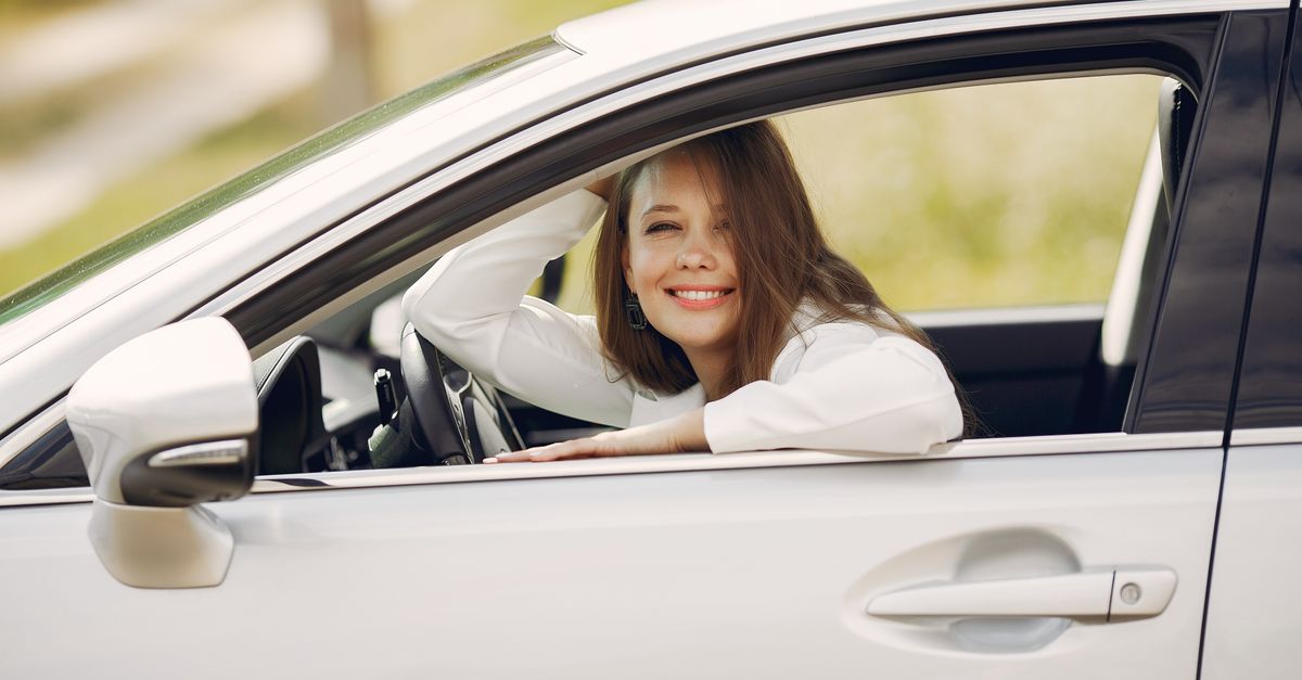 Assessing the Credentials of Driving School Instructors