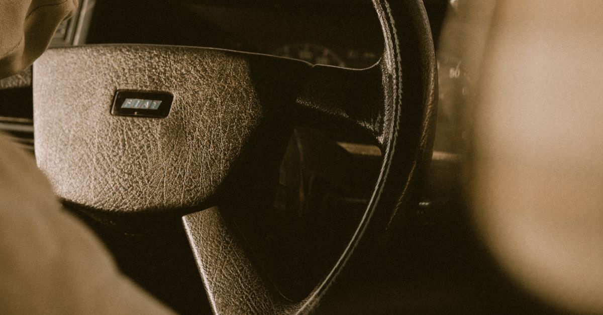 Instilling Safe Driving Habits in New Drivers Through Professional Instruction